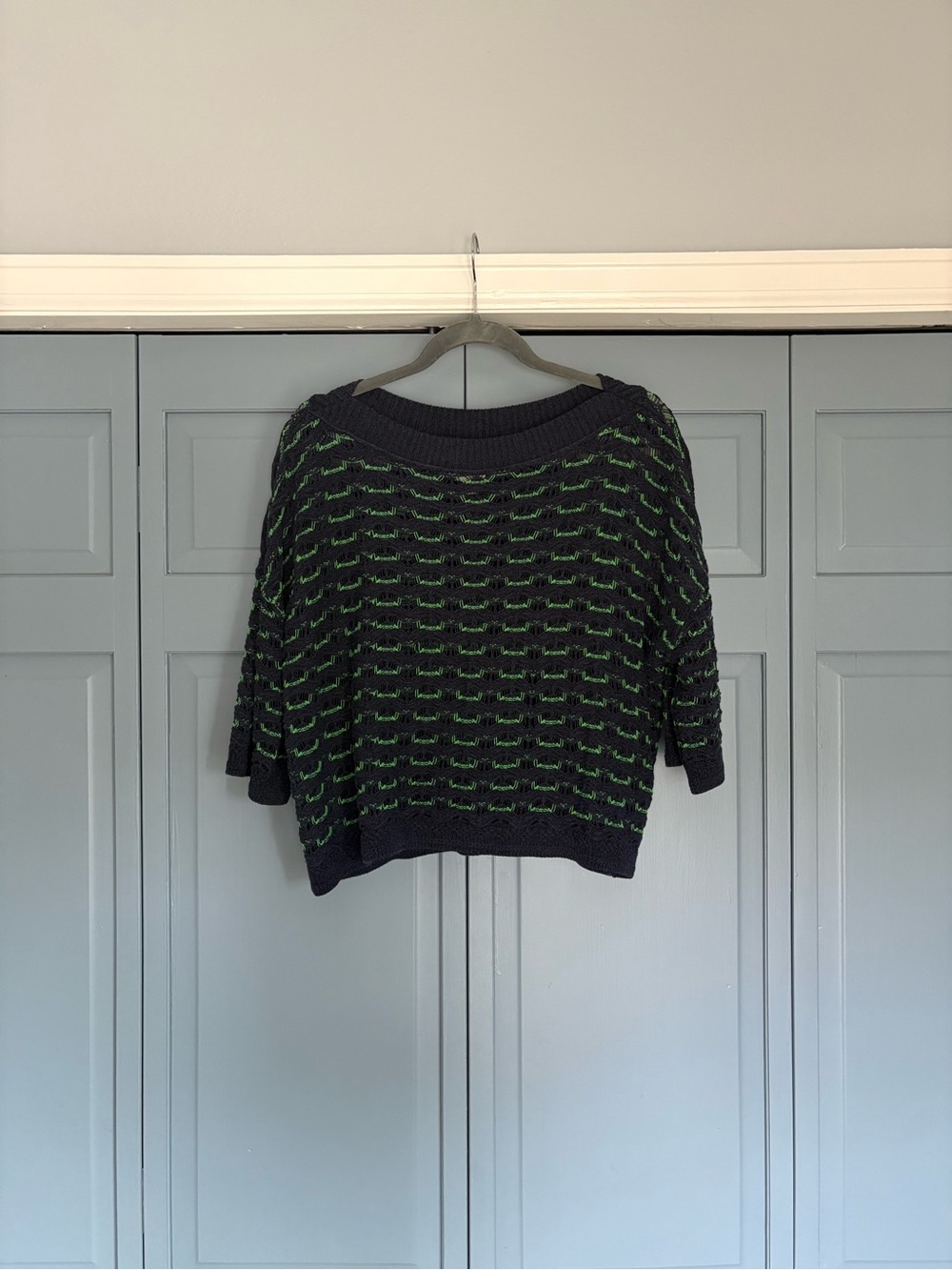 Maeve Black and Green Short Sleeve Knit Sweater